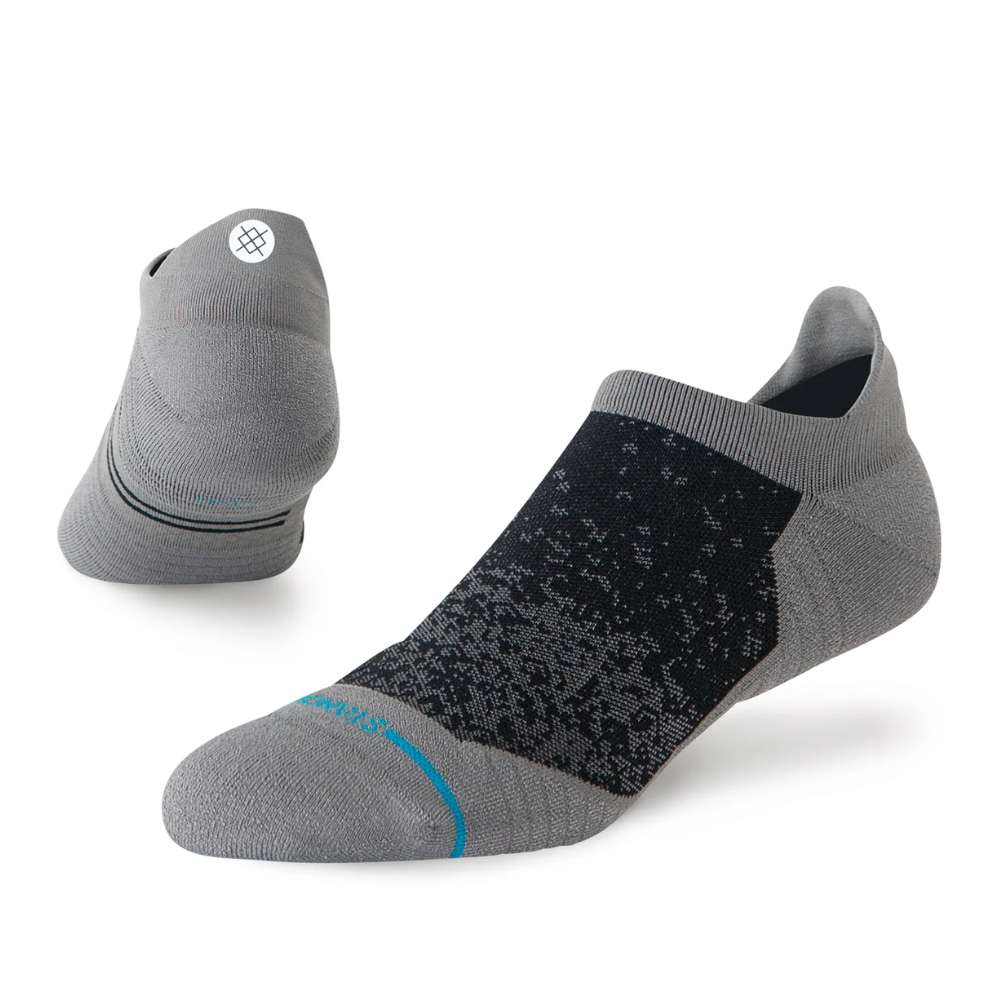 Stance Powder Split Light Cushion Tab Socks - BlackToe Running#colour_black