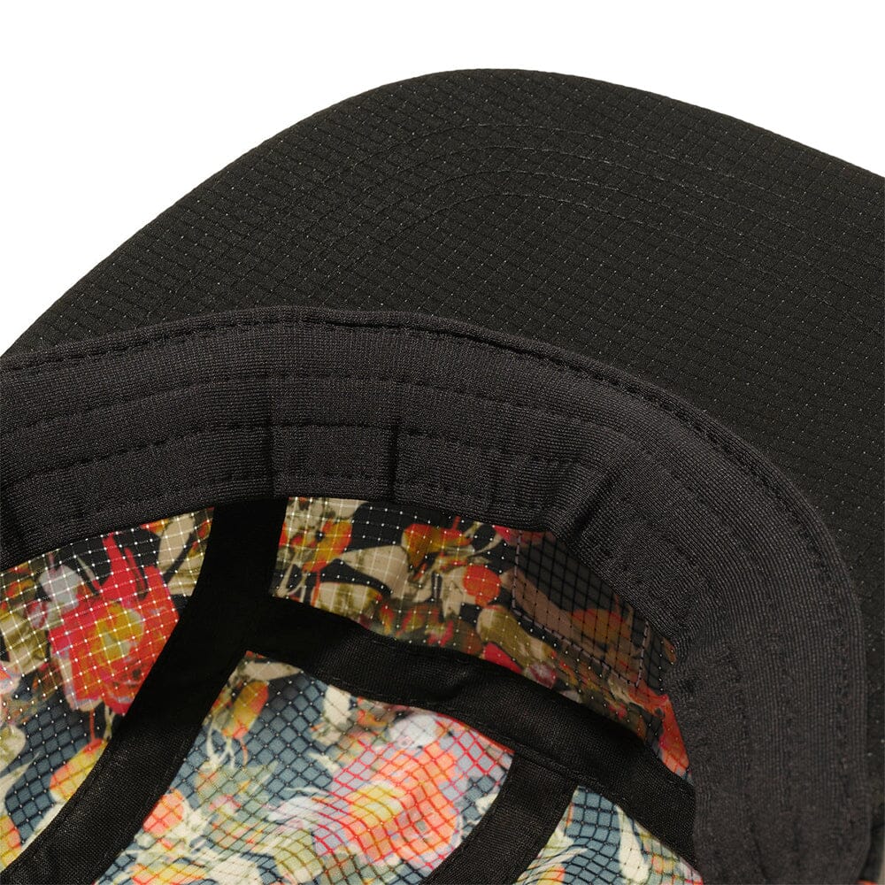 Stance Kinetic 5 Panel Adjustable Cap Headwear - BlackToe Running - 