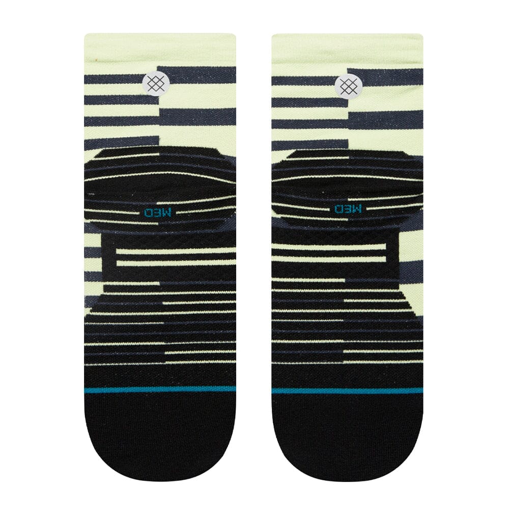 Stance Run Staggered Ultralight Cushion Quarter Socks - BlackToe Running#colour_black