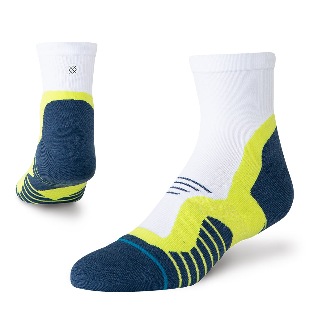 Stance Pace Light Cushion Quarter Socks - BlackToe Running