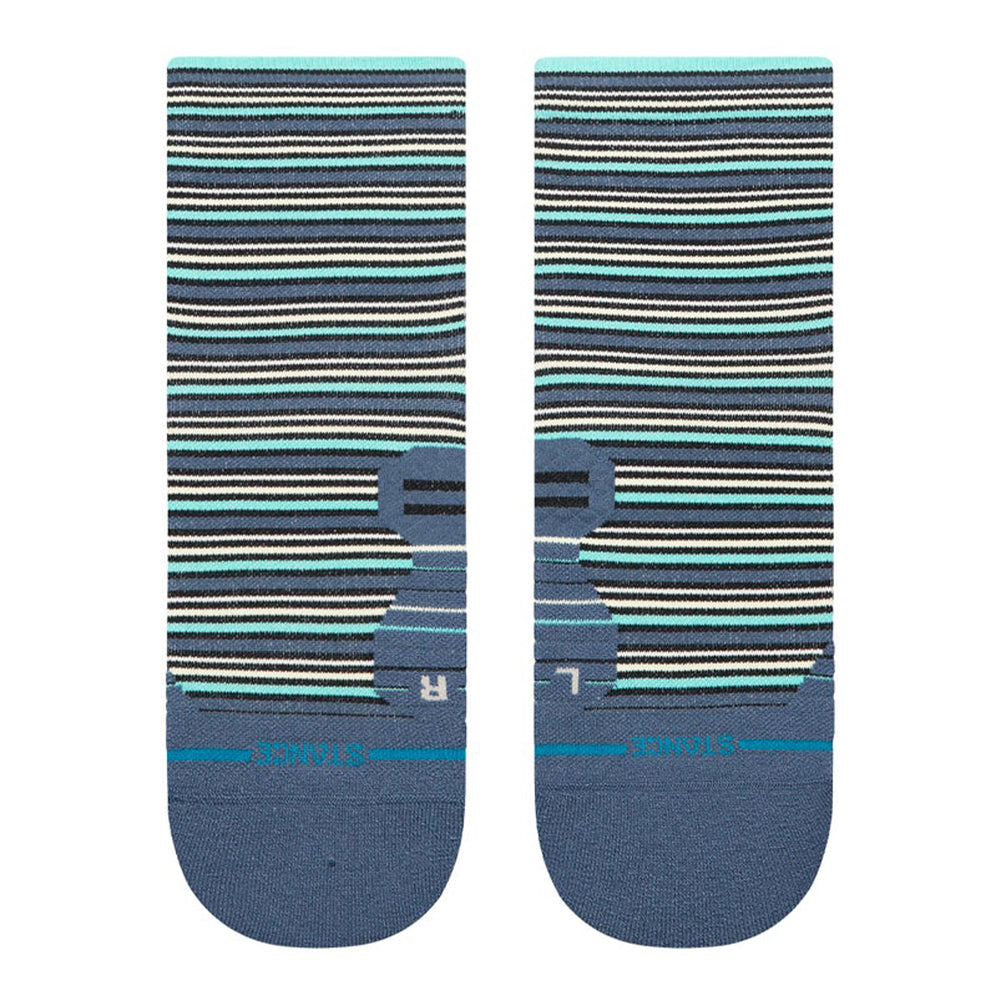 Stance Run Light Cushion Quarter Socks - BlackToe Running#colour_sea-blue-stripe