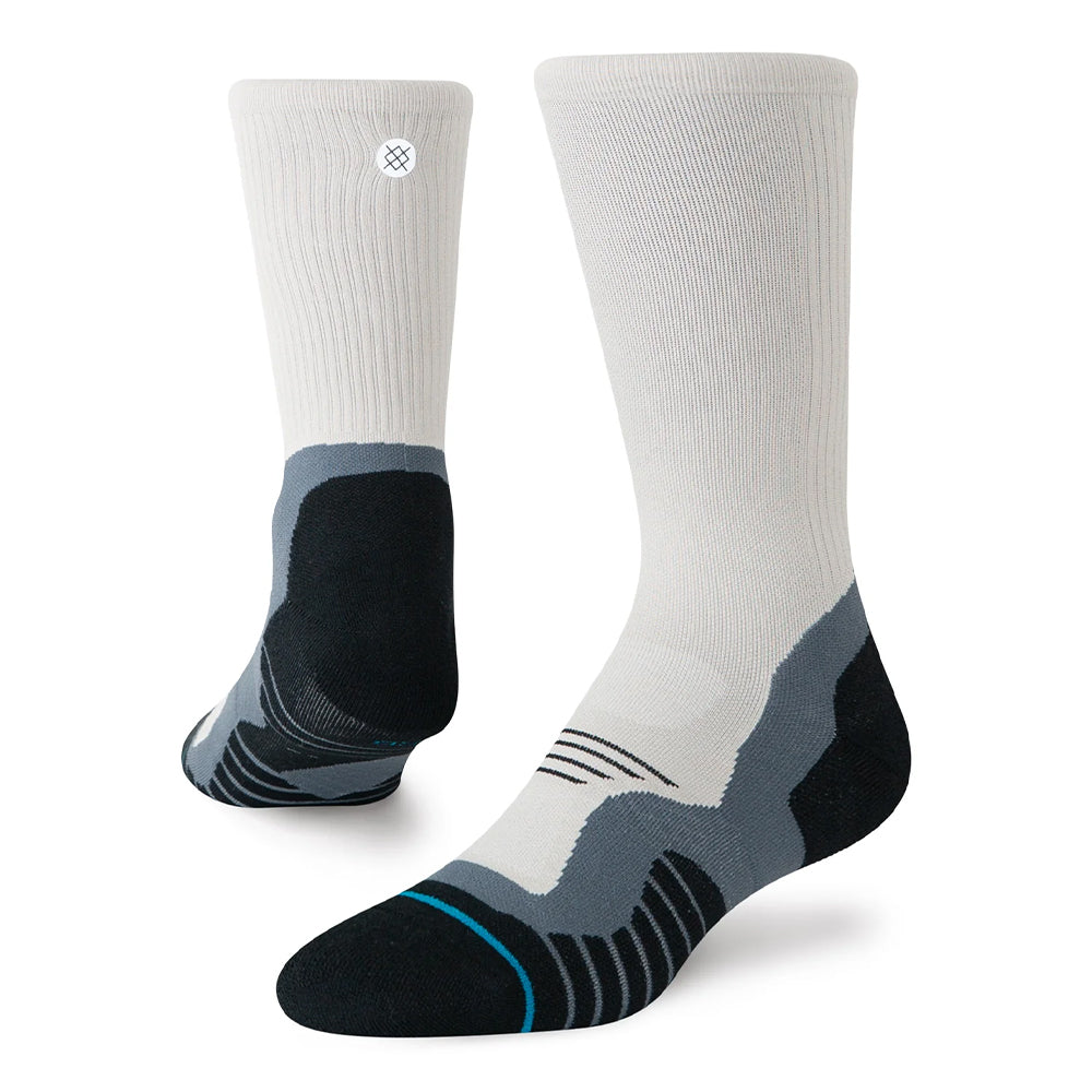 Stance Pace Light Cushion Crew Socks - BlackToe Running