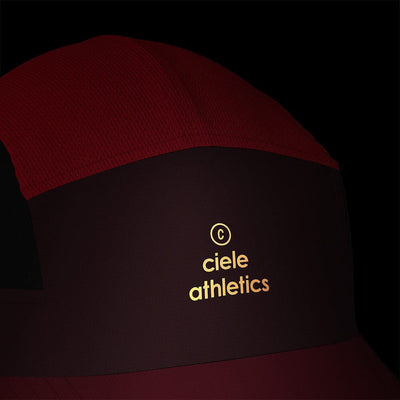 Ciele GOCap SC - Iconic Pyramid - Strand - BlackToe Running