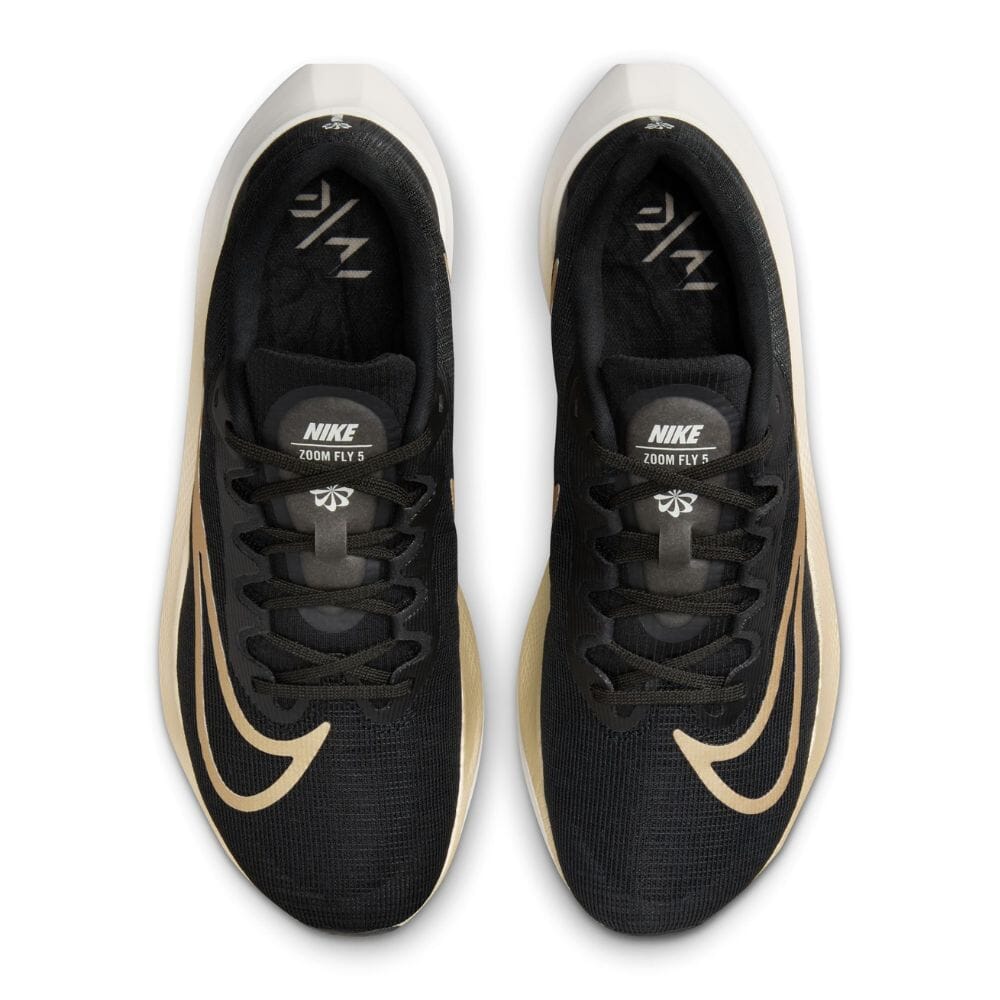 Nike Men's Zoom Fly 5 - BlackToe Running#colour_black-metallic-gold