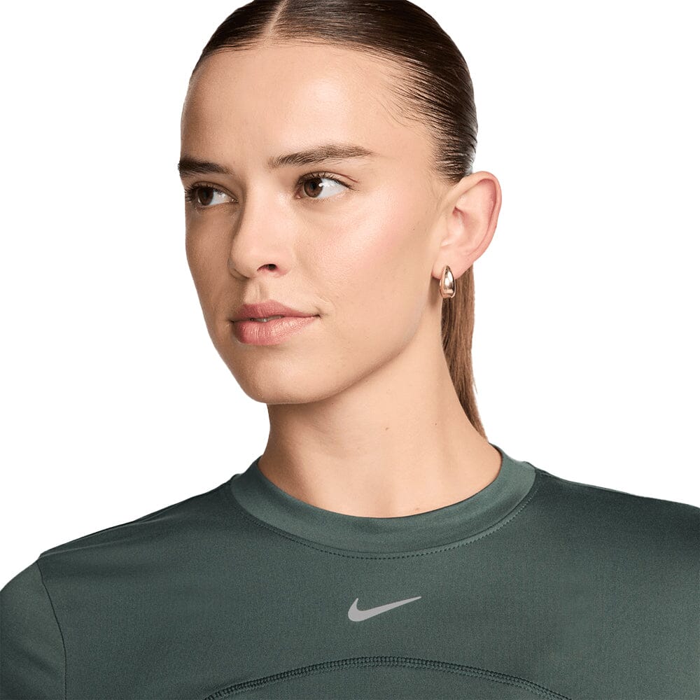 Nike Women's Dri-FIT Swift Element UV - BlackToe Running#colour_vintage-green