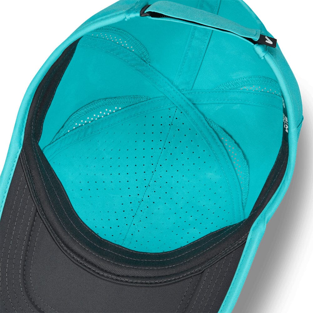 Nike Dri-FIT Club Unstructured Featherlight Cap - BlackToe Running