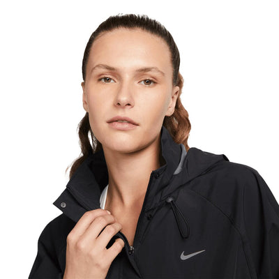 Nike Women's Storm-FIT Swift Running Jacket - BlackToe Running#colour_black