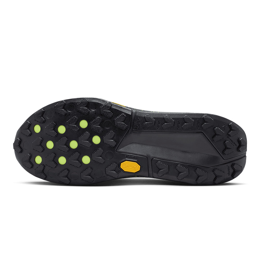Nike Men's Zegama Trail 2 Trail Running Shoes - BlackToe Running#colour_black-light-lemon-twist