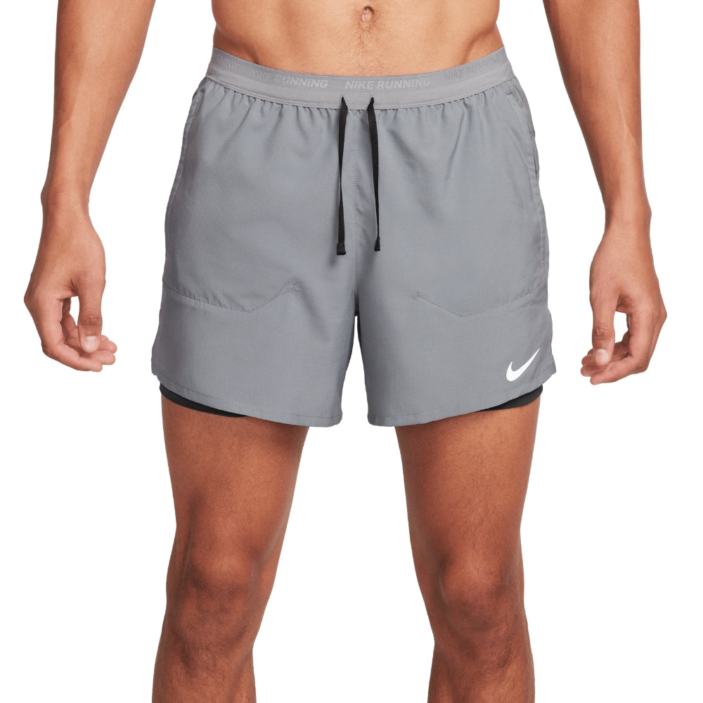 Nike Men's Stride Dri-FIT 5" 2-in-1 Running Shorts- BlackToe Running#colour_smoke-grey