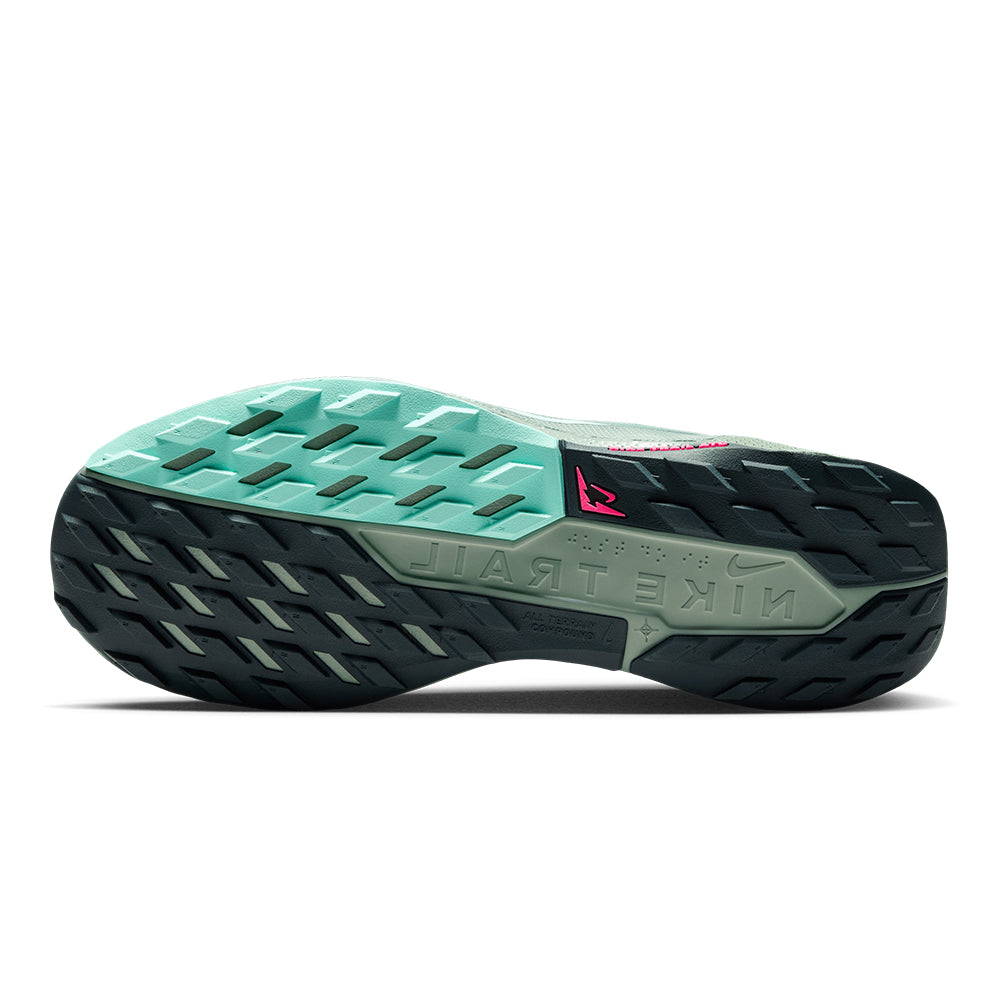 Nike Men's Pegasus Trail 5 GORE-TEX - BlackToe Running#colour_light-silver-seaweed-clay-green