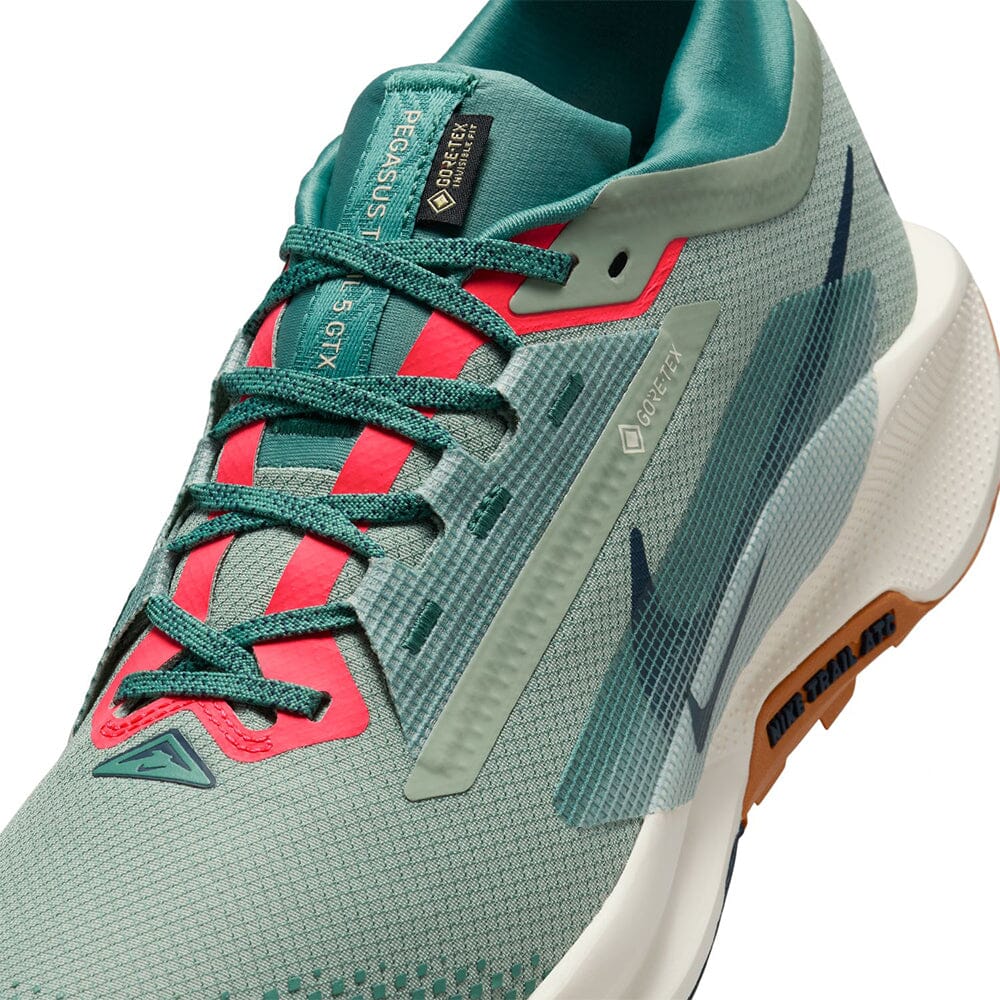 Nike Men's Pegasus Trail 5 GORE-TEX - BlackToe Running#colour_jade-horizon-armory-navy-bicoastal