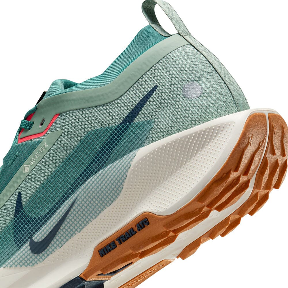 Nike Men's Pegasus Trail 5 GORE-TEX - BlackToe Running#colour_jade-horizon-armory-navy-bicoastal