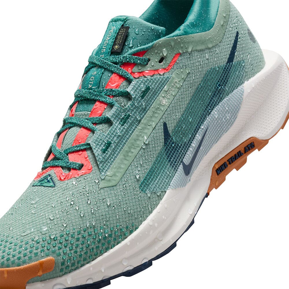 Nike Men's Pegasus Trail 5 GORE-TEX - BlackToe Running#colour_jade-horizon-armory-navy-bicoastal
