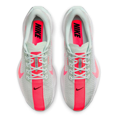 Nike Women's Pegasus Plus - BlackToe Running#colour_barely-grey-hot-punch-white