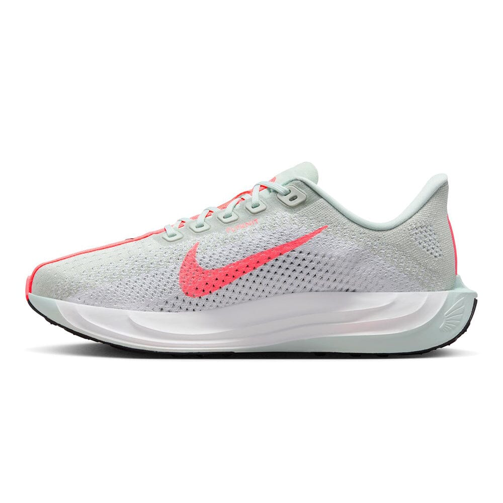 Nike Women's Pegasus Plus - BlackToe Running#colour_barely-grey-hot-punch-white