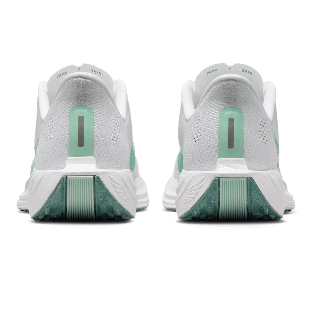 Nike Women's Pegasus Plus - BlackToe Running