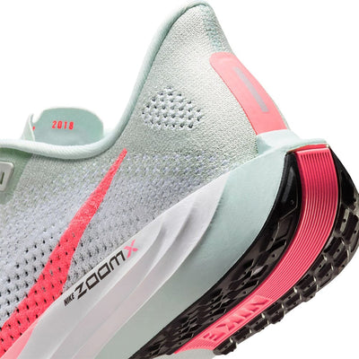 Nike Men's Pegasus Plus - BlackToe Running#colour_barely-grey-hot-punch-white