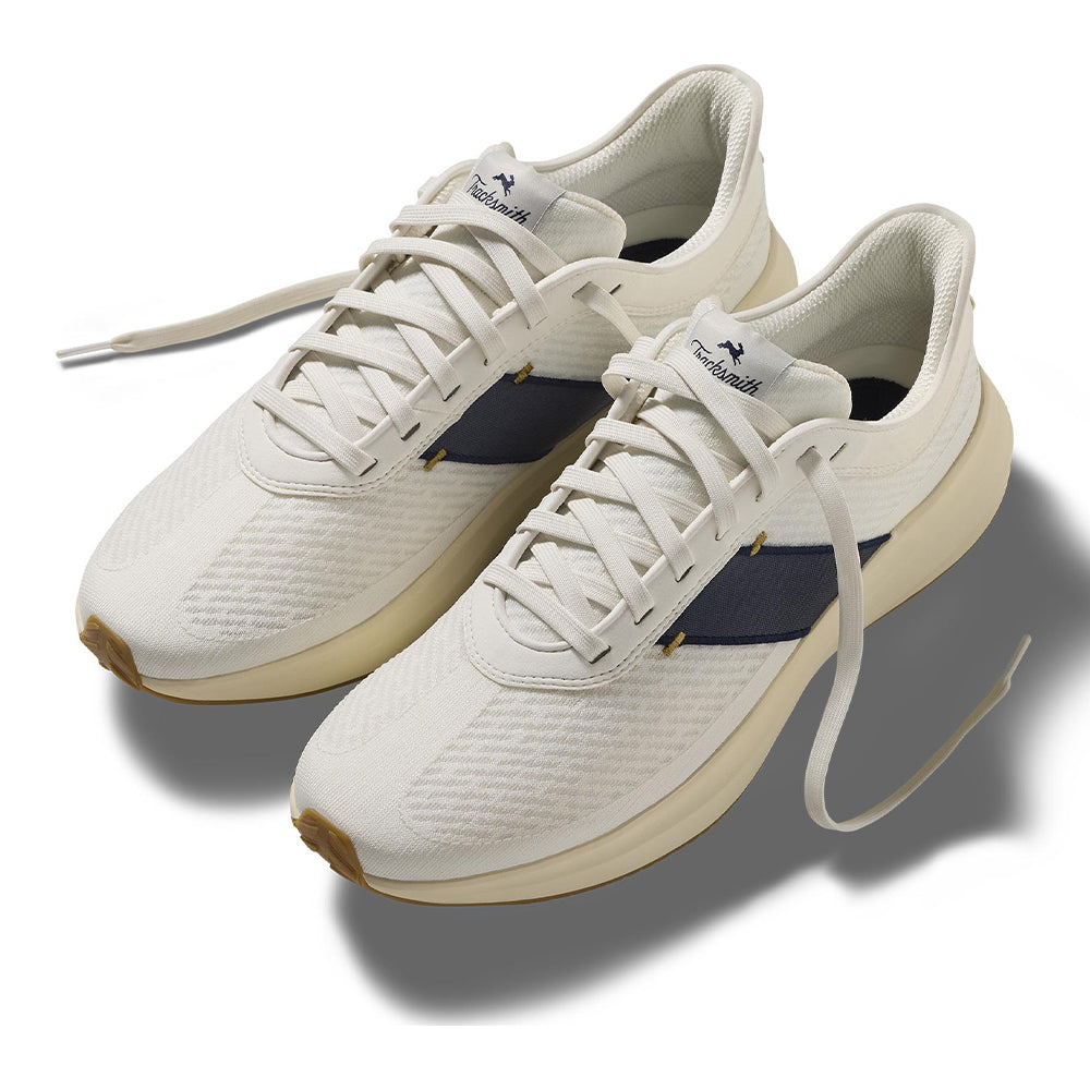 Tracksmith Eliot Runner - BlackToe Running#colour_ivory-navy