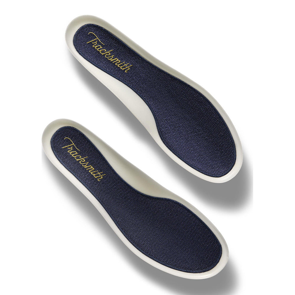 Tracksmith Eliot Runner - BlackToe Running#colour_ivory-navy