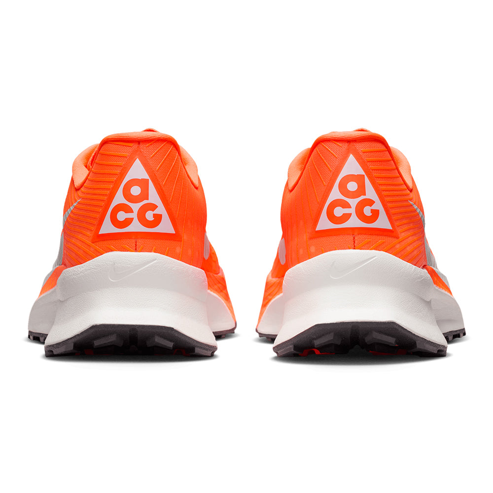 Nike ACG Ultrafly Trail - BlackToe Running#colour_hyper-crimson-white-total-orange