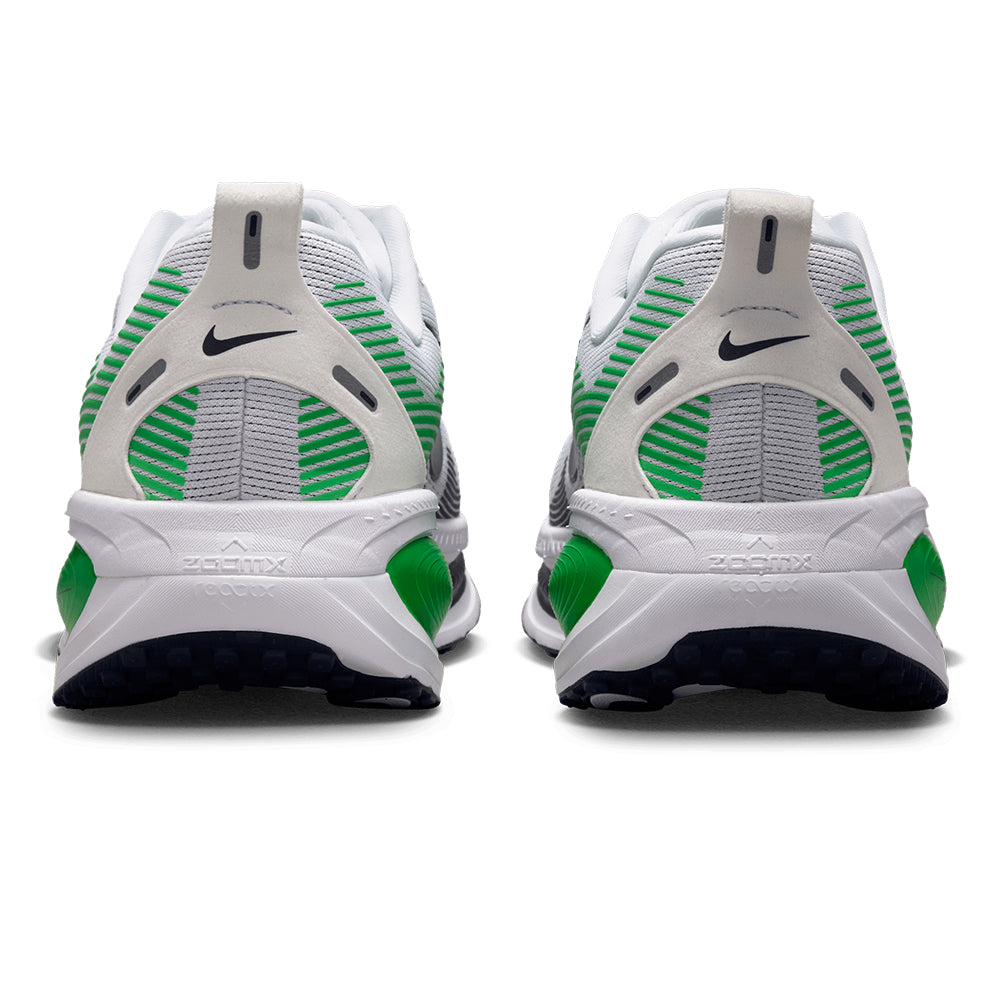 Nike Men's Vomero 18 - BlackToe Running#colour_white-midnight-navy-green-spark