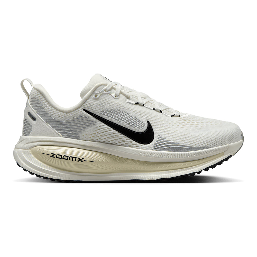 Nike Women's Vomero 18 - BlackToe Running#colour_summit-white-black
