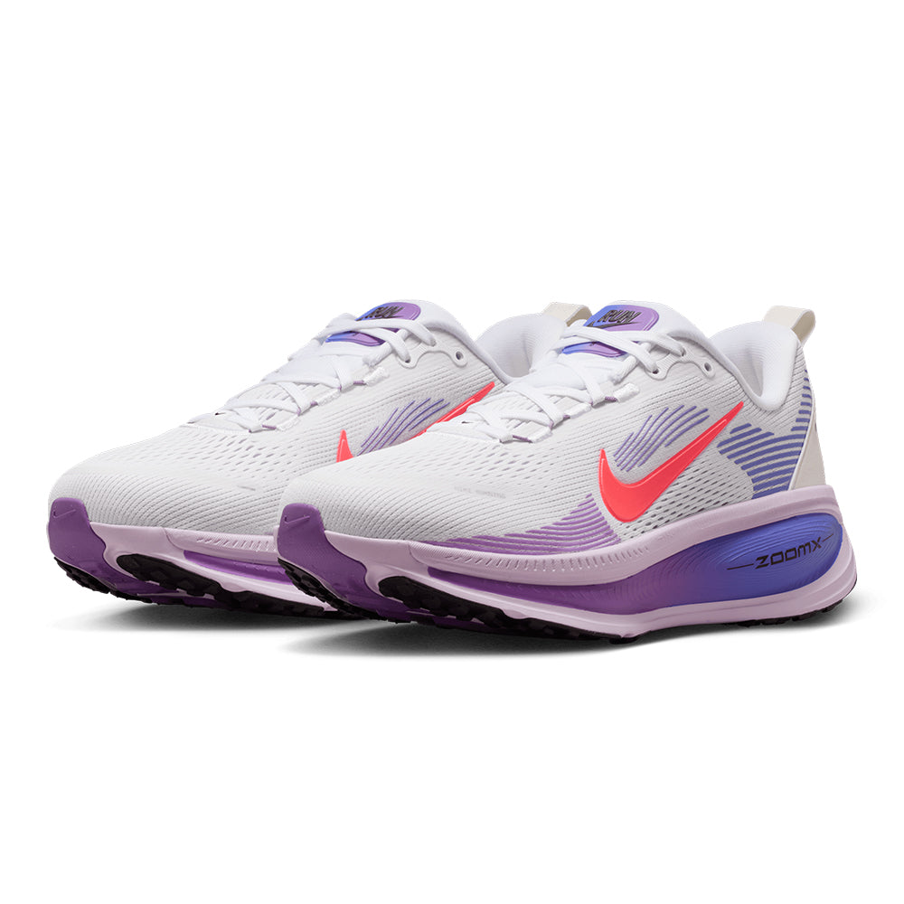 Nike Women's Vomero 18 - BlackToe Running