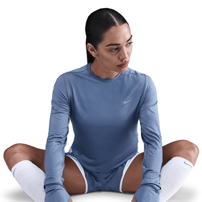 Nike Women's Dri-FIT Swift UV Long-Sleeve Crew-Neck Running Top - BlackToe Running#colour_world-indigo