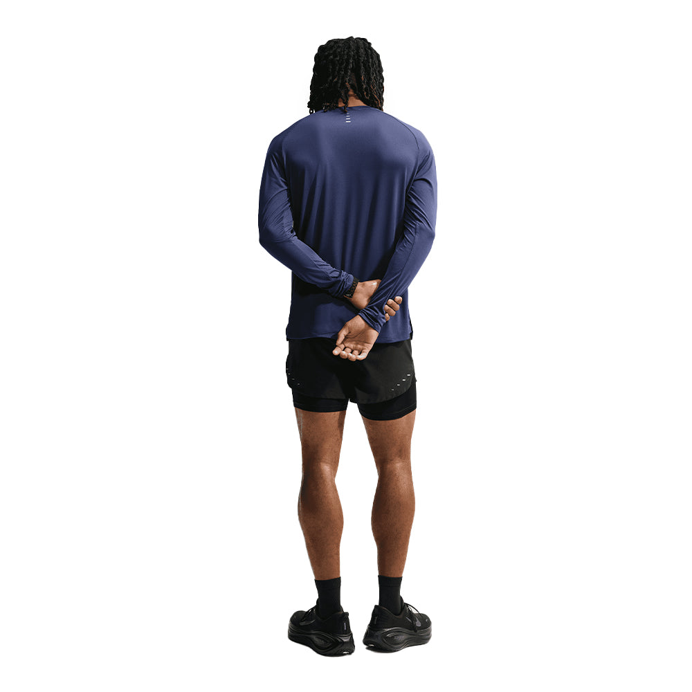 Nike Men's Stride Dri-FIT ADV Long-Sleeve Running Top - BlackToe Running#colour_midnight-navy-reflective-silver