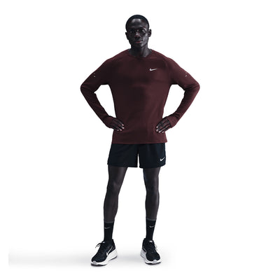 Nike Men's Stride Dri-FIT Running Waffle Crew - BlackToe Running#colour_burgundy-crush