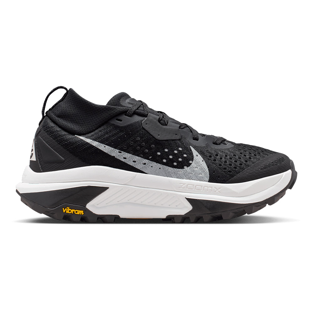 Nike Women's ACG Zegama - BlackToe Running#colour_black-summit-white-safety-orange