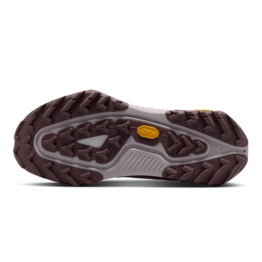 Nike Women's ACG Zegama - BlackToe Running#colour_barely-green-silver-lilac-tattoo