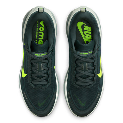 Nike Men's Vomero Plus - BlackToe Running#colour_seaweed-volt-green-volt