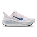 Nike Women's Vomero Plus - BlackToe Running#colour_pearl-pink-midnight-navy-white