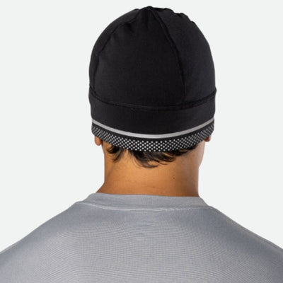 Nathan Hypernight Reflective Beanie - BlackToe running#colour_black