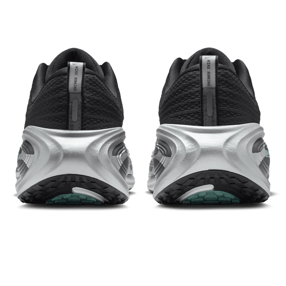 Nike Men's Vomero Plus - BlackToe Running