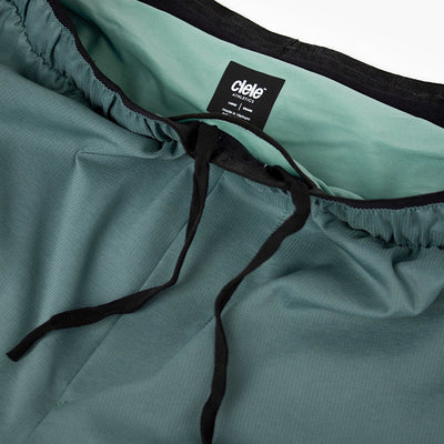 Ciele Men's DLY Short 5" Long Brief - BlackToe Running#colour_silver-pine