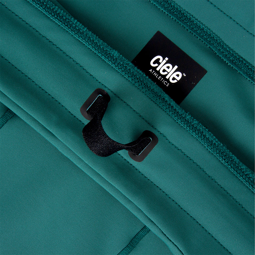 Ciele Men's FSTTight 8" Short - BlackToe Running#colour_dark-harbor