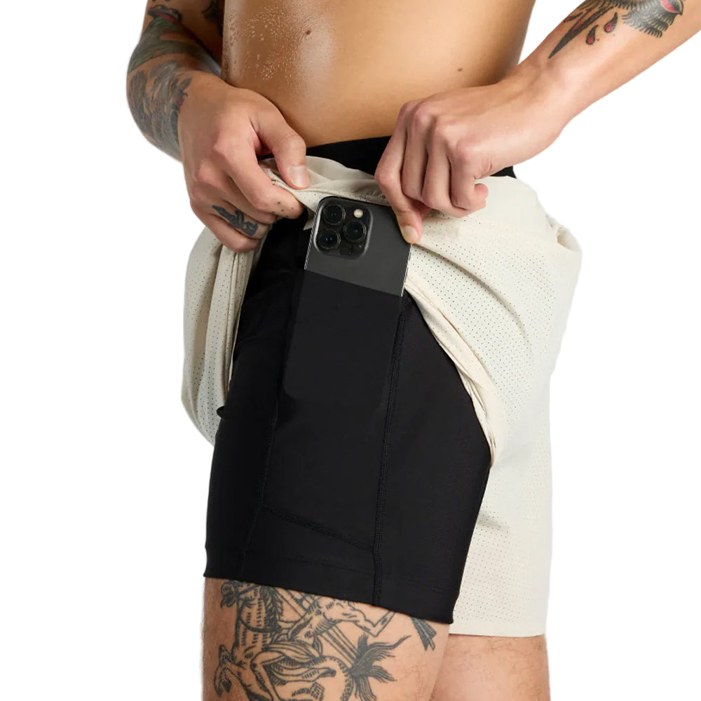 Bandit Running Men's Vento™ 5" Training Short - BlackToe Running#colour_champagne