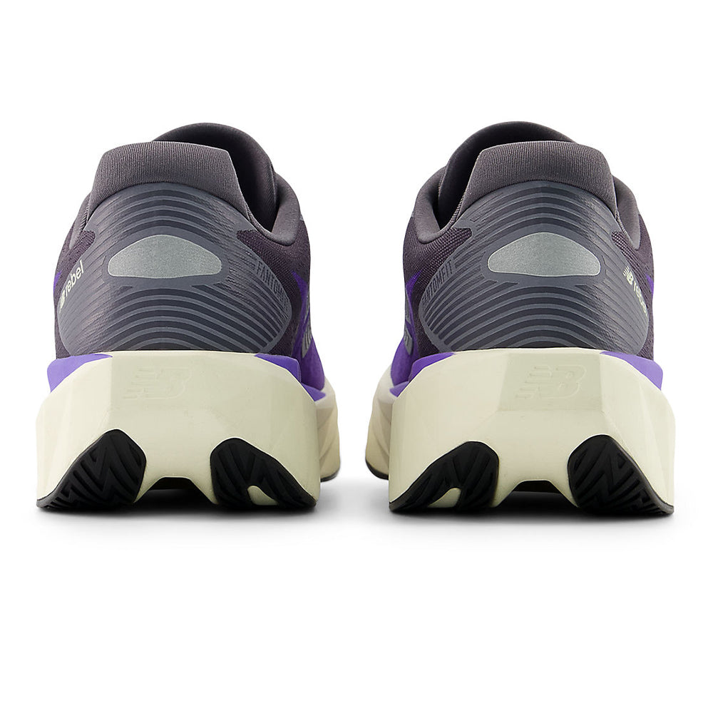 New Balance Men's FuelCell Rebel v5 - Black Toe Running