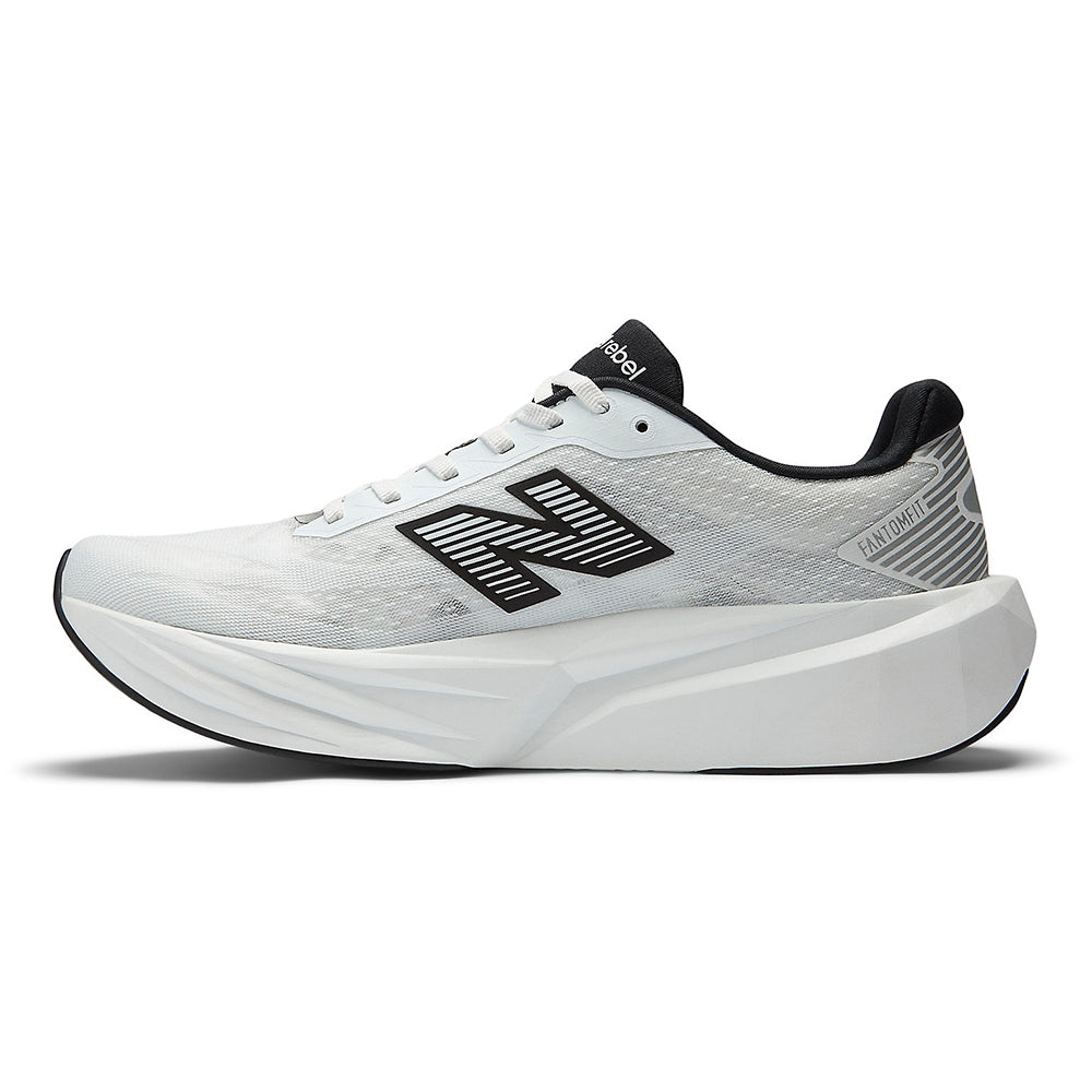 New Balance Men's FuelCell Rebel v5 - Black Toe Running#colour_white-black