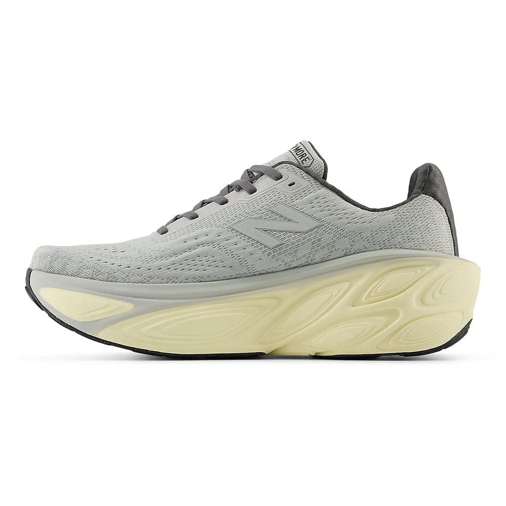 New Balance Men's Fresh Foam X More V5 – BlackToe Running Inc.