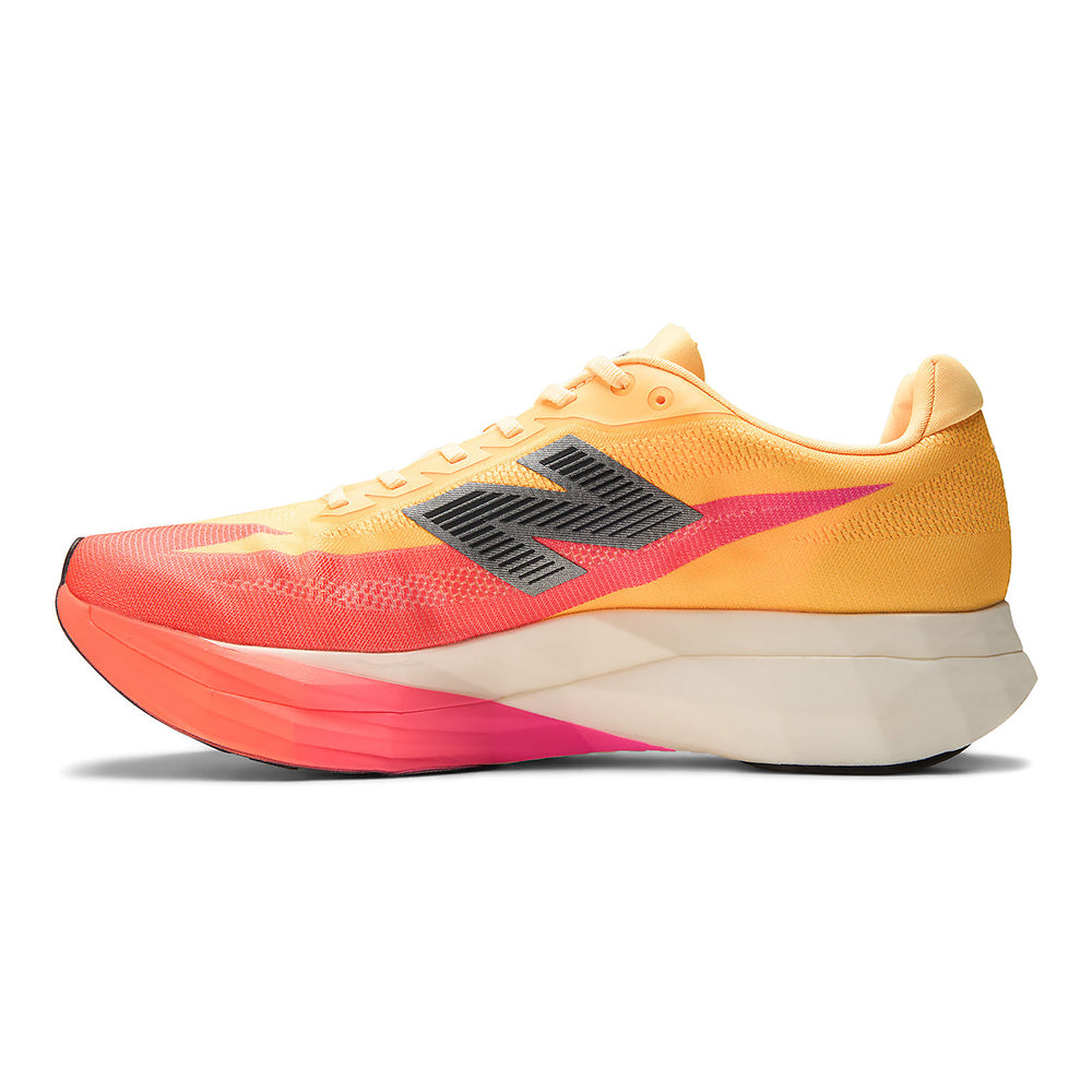 New Balance Men's FuelCell SuperComp Elite v5 – BlackToe Running Inc.