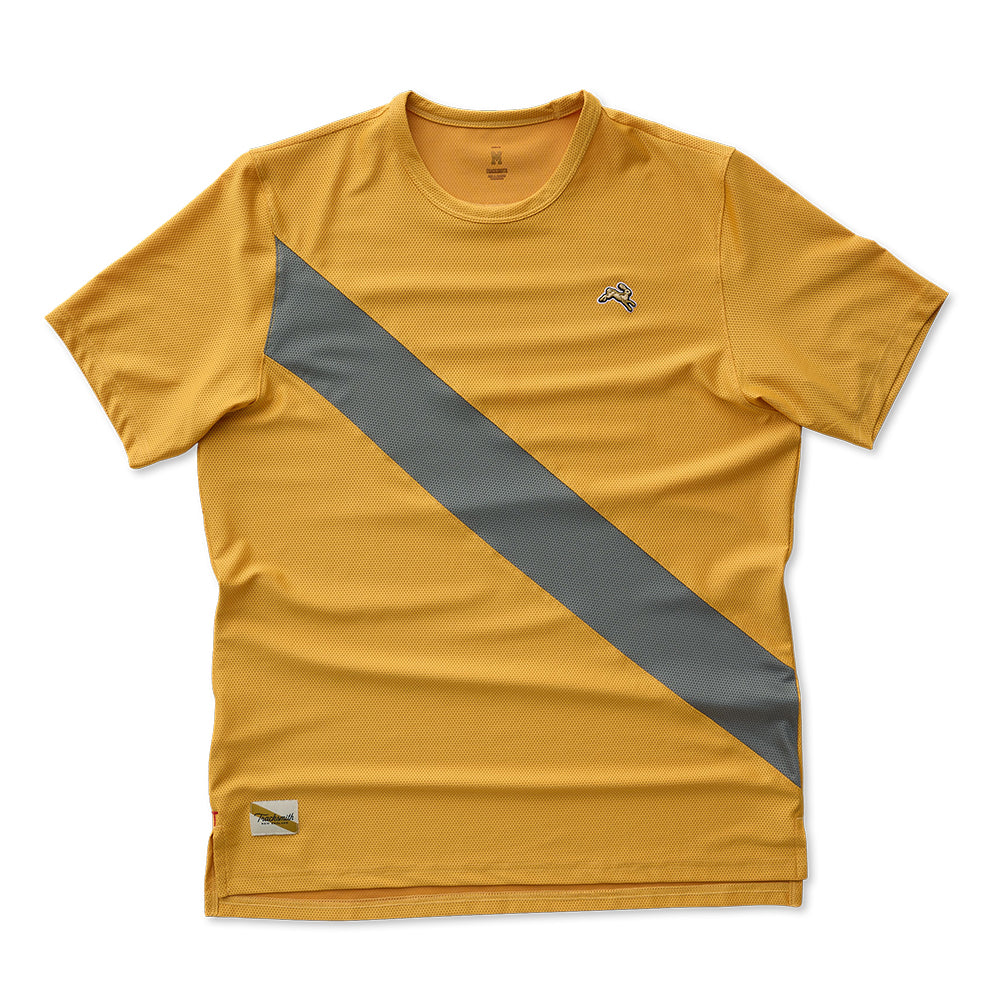 Tracksmith Men's Van Cortlandt Tee Men's Tops - BlackToe Running#colour_honey-gold-sedona-sage