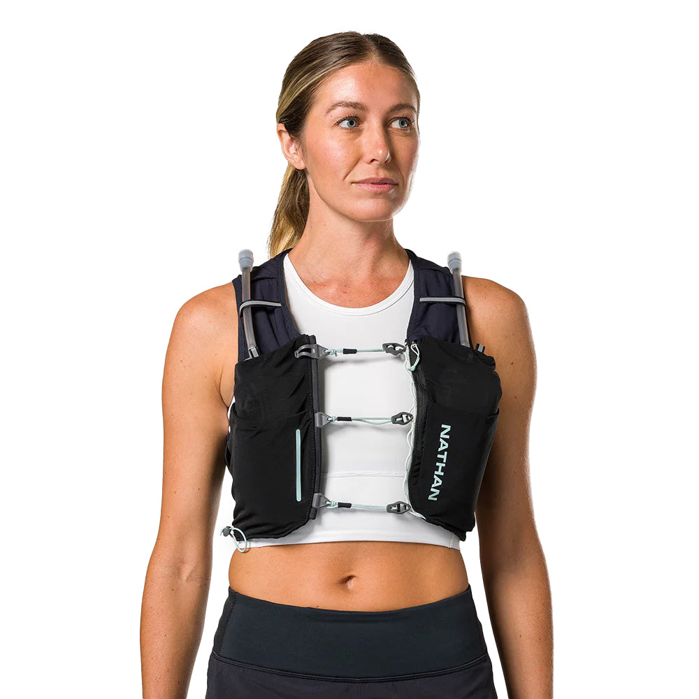 Nathan Women's Pinnacle Pro 6 Liter Hydration Race Vest - BlackToe Running