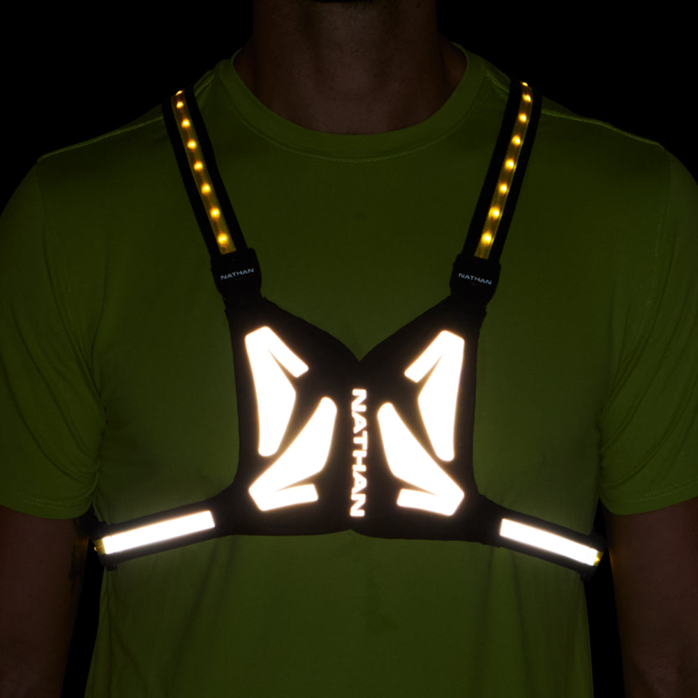 Nathan Laser Light Web Vest RX 2 - BlackToe Running#colour_black-high-vis-yellow