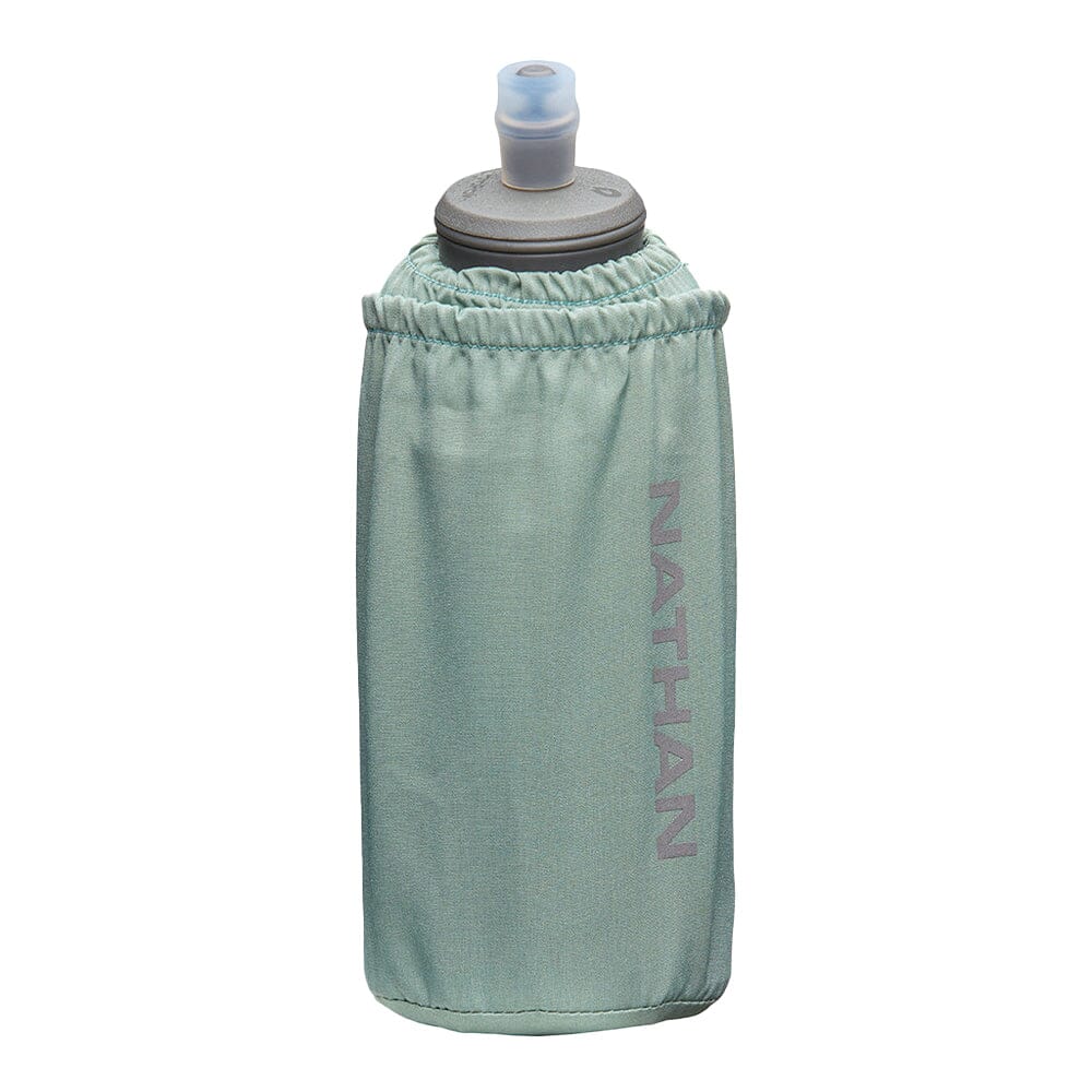 Nathan Pinnacle Soft Flask Insulated Handheld 18oz - BlackToe Running#colour_sage-green-reflective-silver