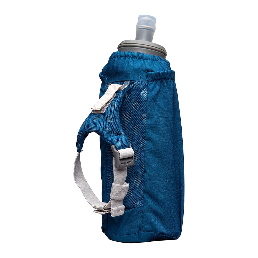 Nathan Pinnacle Soft Flask Insulated Handheld 18oz - BlackToe Running#colour_sailor-blue-reflective-silver
