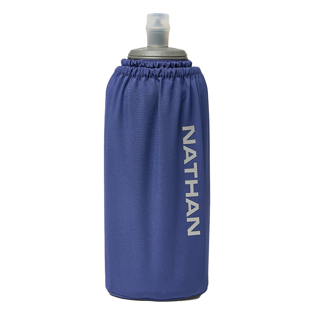 Nathan Pinnacle Soft Flask Insulated Handheld 18oz - BlackToe Running#colour_indigo-reflective-silver