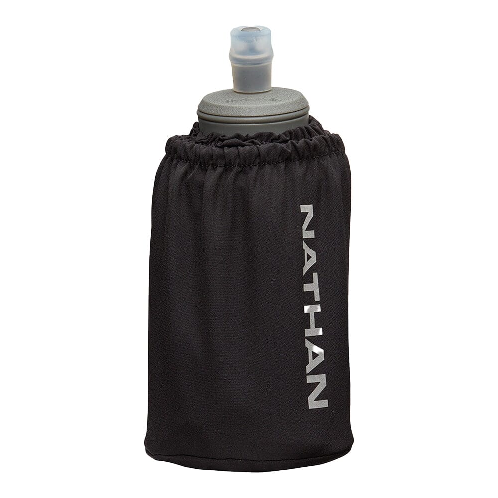 Nathan Pinnacle Soft Flask Handheld 18oz - BlackToe Running#colour_black-reflective-silver